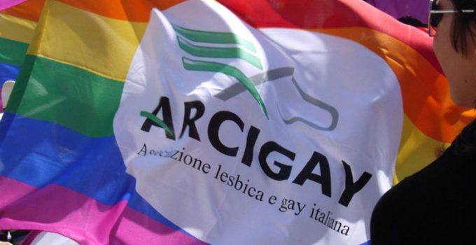 Arcigay compie 37 anni