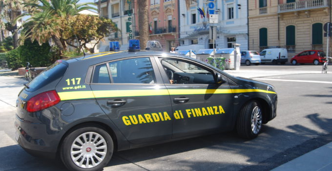 Arresti per corruzione a Catania