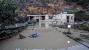 Sgombero case vicino ai fiumi in Sicilia