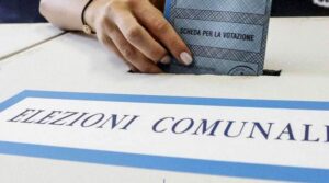 Amministrative Palermo, affluenza ore 19,00: vota circa il 30% degli aventi diritto