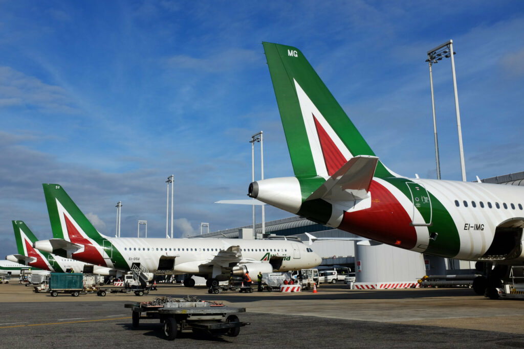 Alitalia aumenta i voli su Sicilia