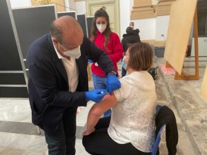 #VacciniTour a Monreale, è record: 2100 in tre giorni