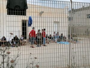 Migranti, Musumeci: “A Pantelleria è emergenza, Roma intervenga”