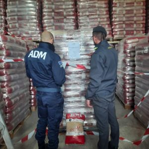 Sequestrate 45 tonnellate di pellet provenienti dall’Egitto