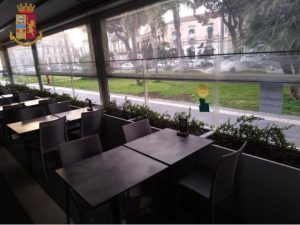 Lavoratori in nero e prodotti non tracciati, maxi multa a un ristorante a Catania