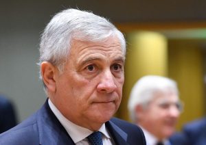Tajani “Lavoriamo per una pace giusta, sostegno a 360 gradi all’Ucraina”