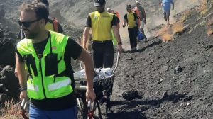 Turista tedesca sull’Etna ha un malore e muore: inutili i soccorsi