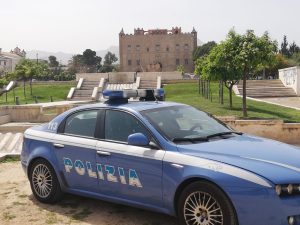 Furti di auto a Palermo, arrestati due giovani in flagranza di reato