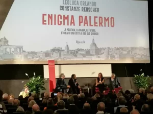 Leoluca Orlando presenta “Enigma Palermo”, viaggio tra passato e presente della città