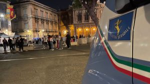 Controlli movida a Catania, sanzionati due parcheggiatori abusivi
