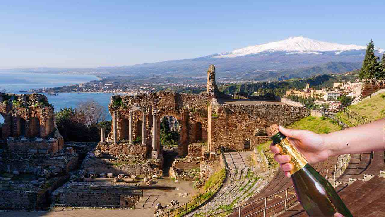 Natale con i tuoi, Capodanno a Taormina: qui mangi, bevi e fai festa con 4 spiccioli in tasca | L’offerta assurda