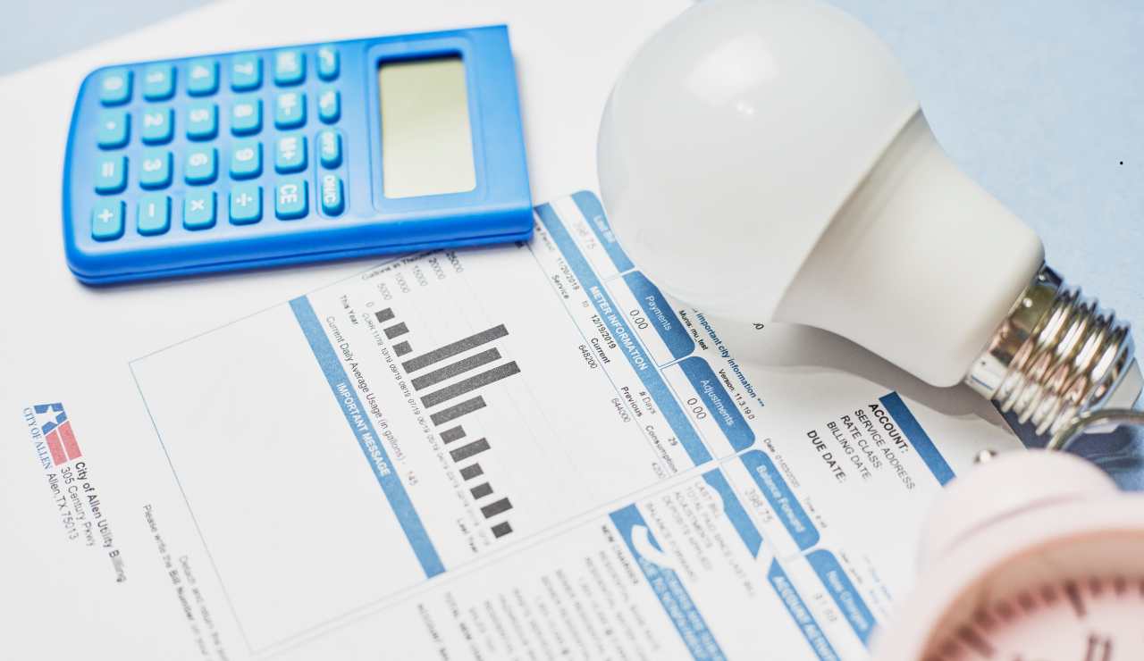 Bolletta - fonte_Canva - Sicilianews24.it